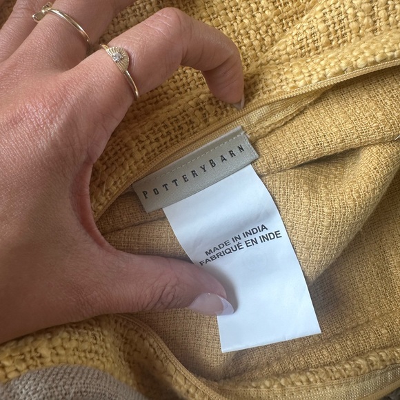 Pottery Barn 20”x20” Throw Pillow Cover - Picture 2 of 4